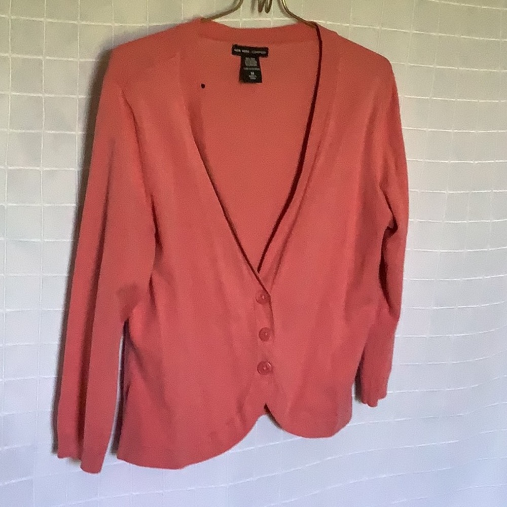 New York and Company size medium sweater